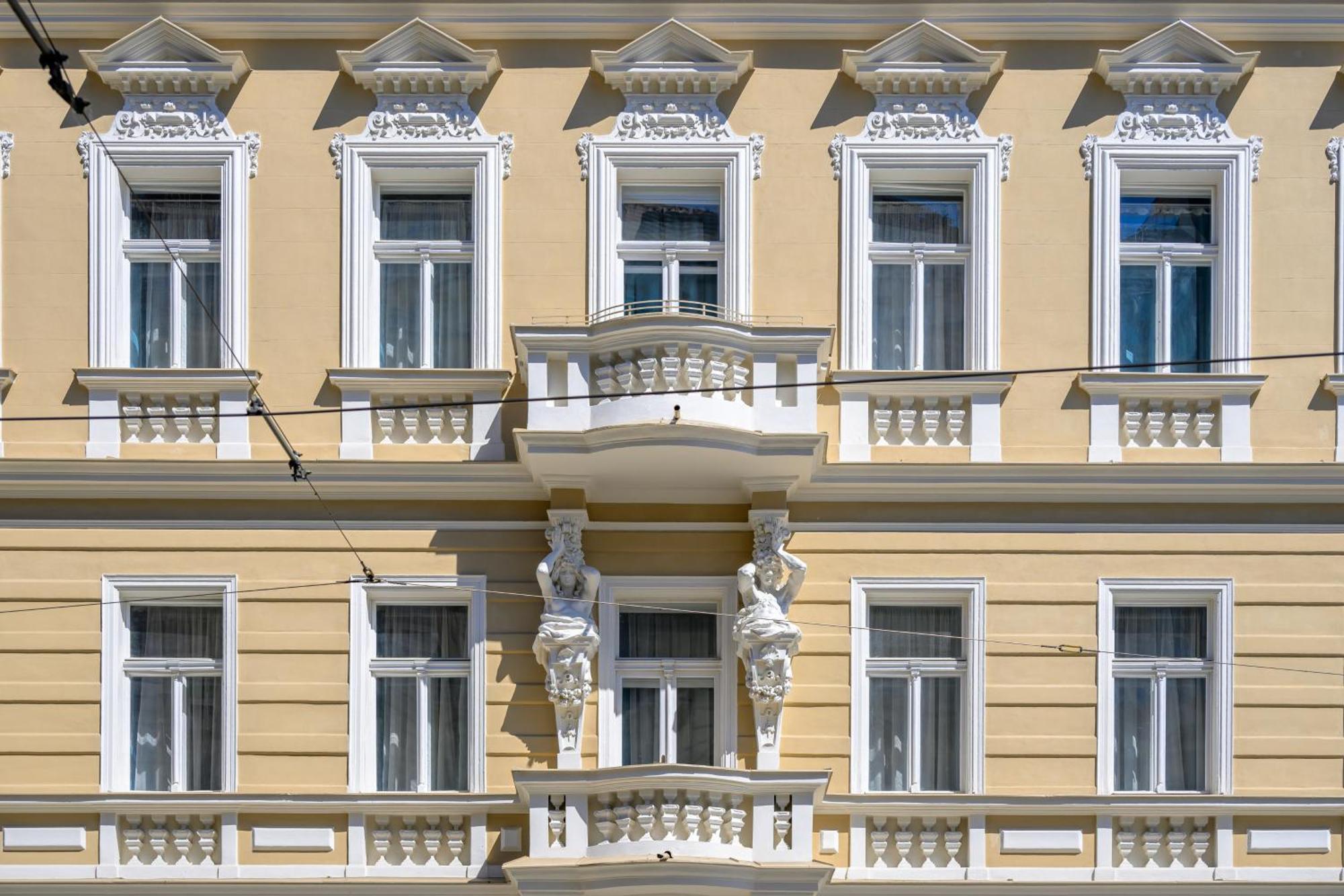 Royal Prague City Apartments Bagian luar foto