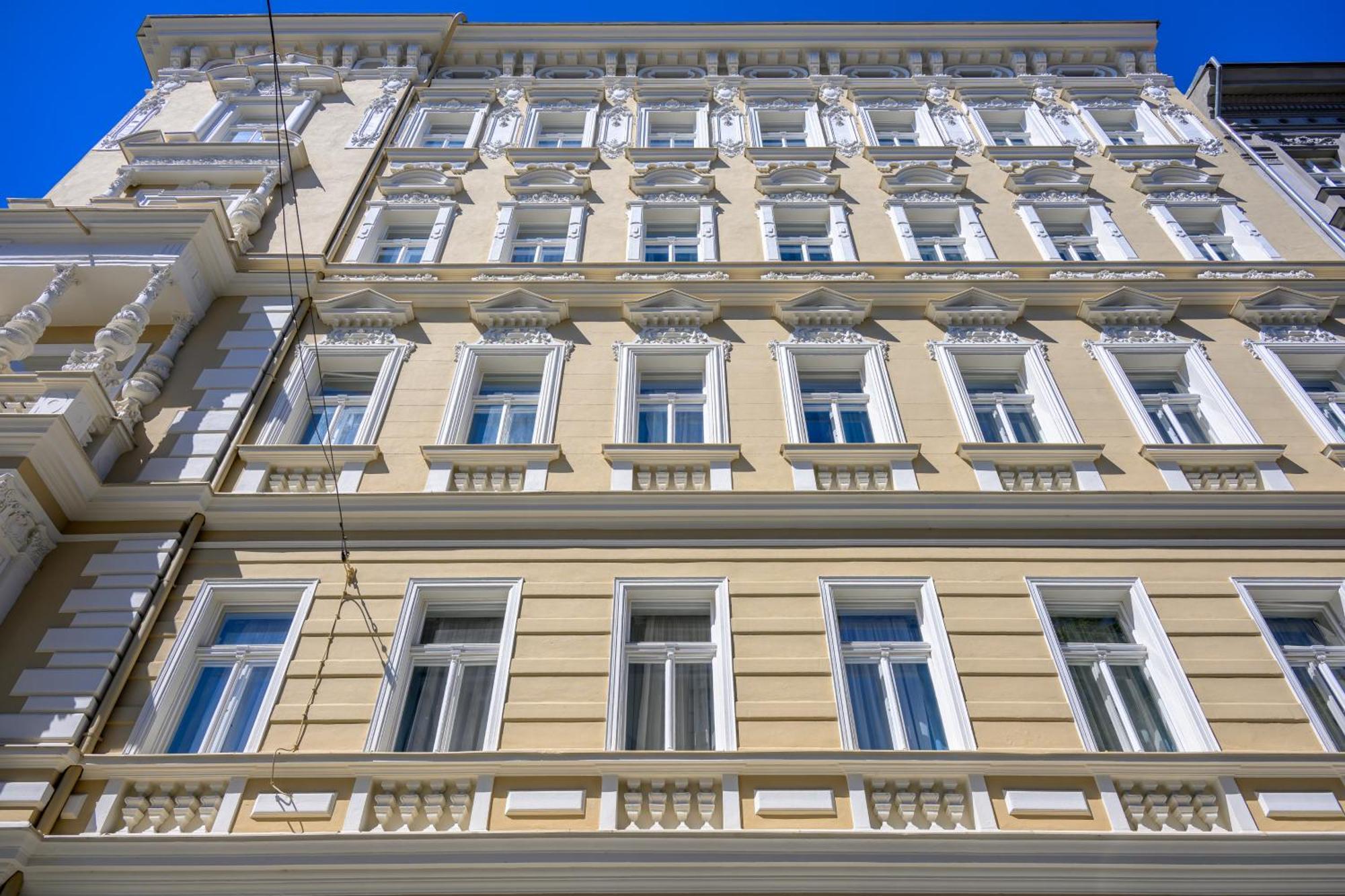 Royal Prague City Apartments Bagian luar foto