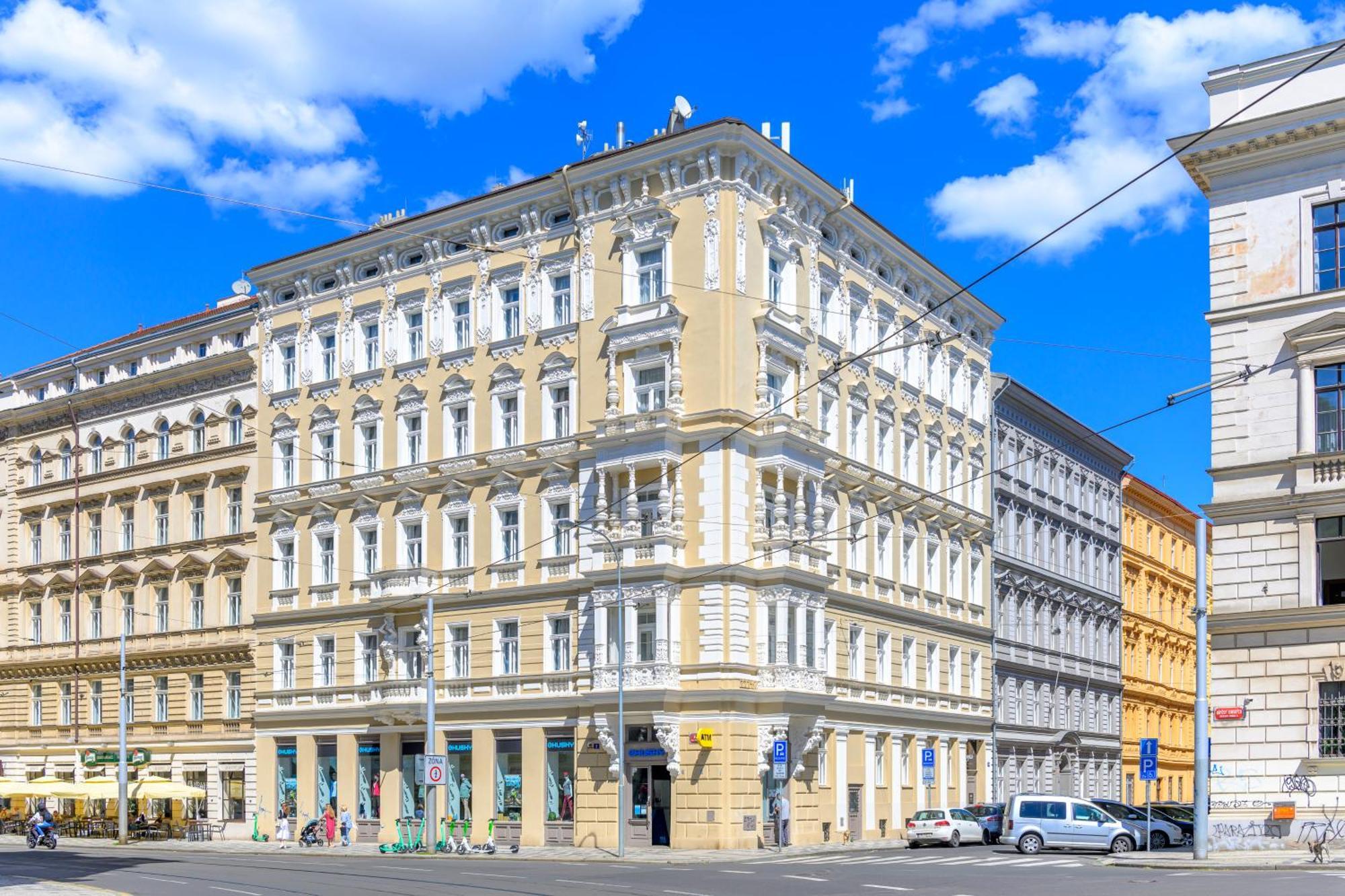 Royal Prague City Apartments Bagian luar foto