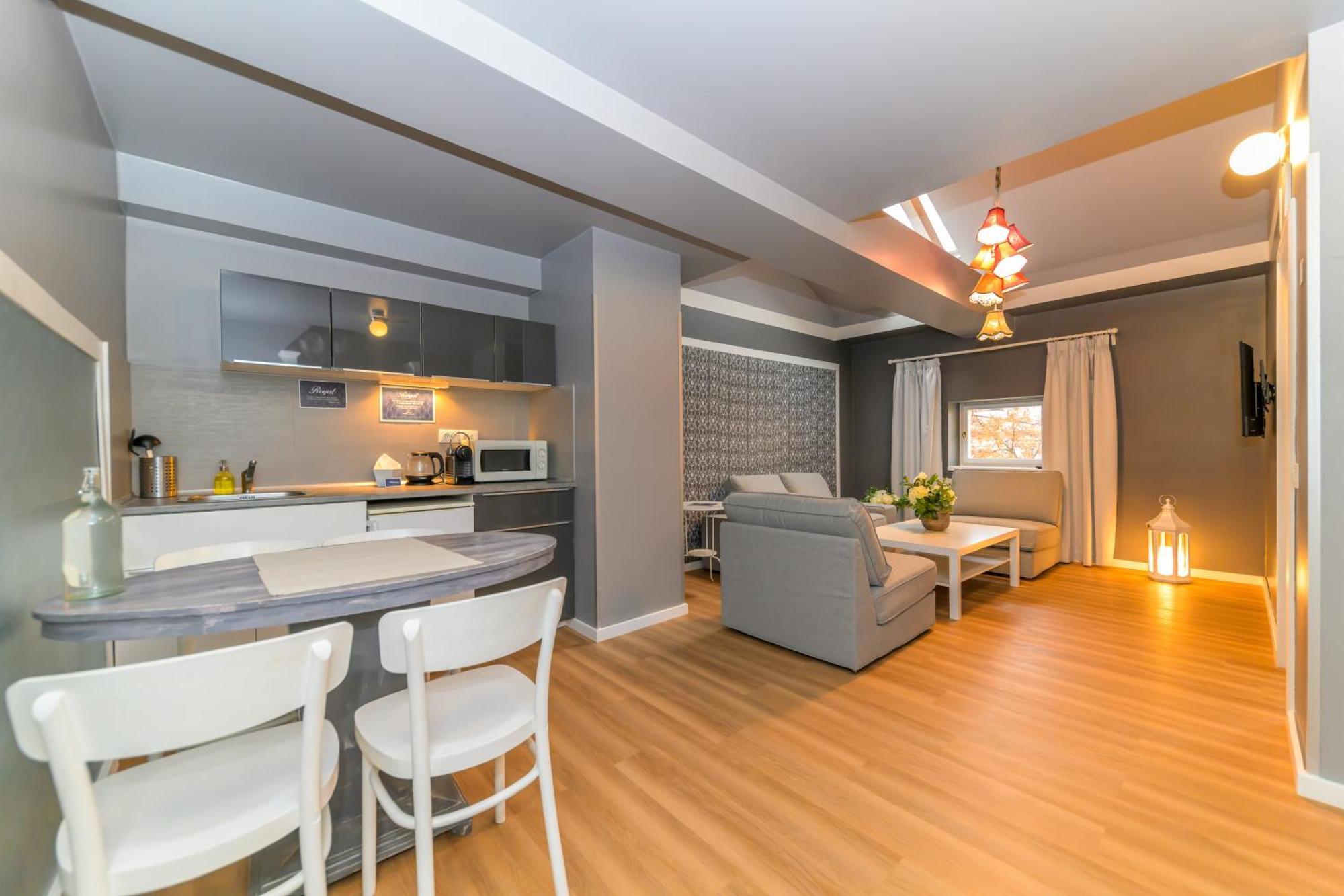 Royal Prague City Apartments Bagian luar foto
