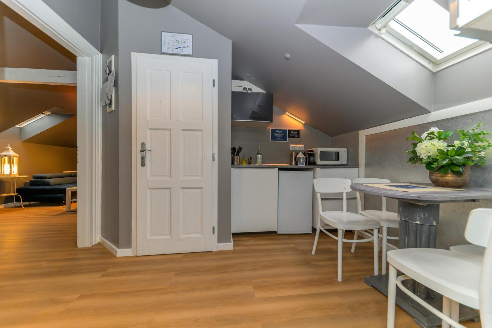 Royal Prague City Apartments Bagian luar foto