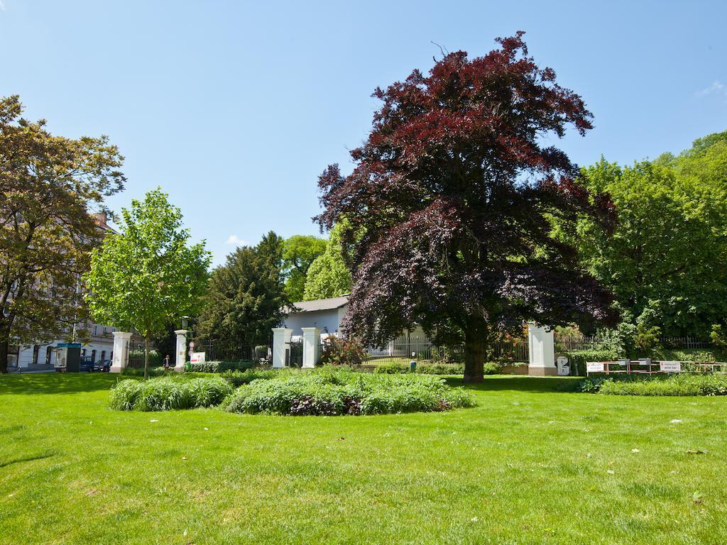 Royal Prague City Apartments Bagian luar foto