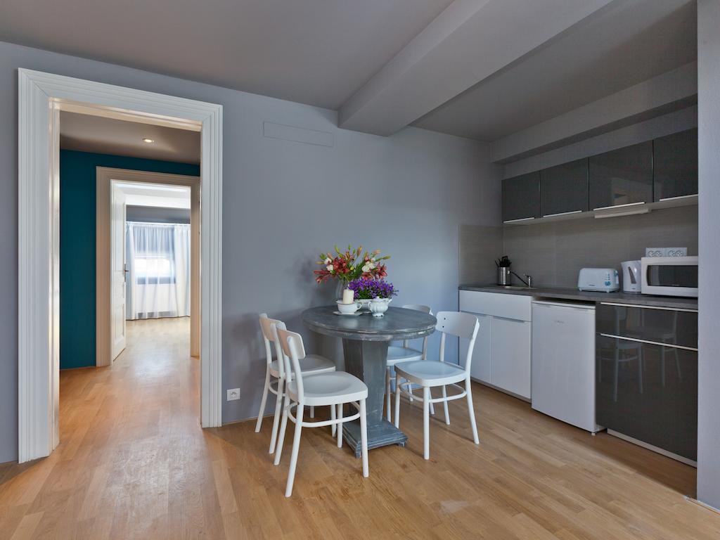 Royal Prague City Apartments Ruang foto