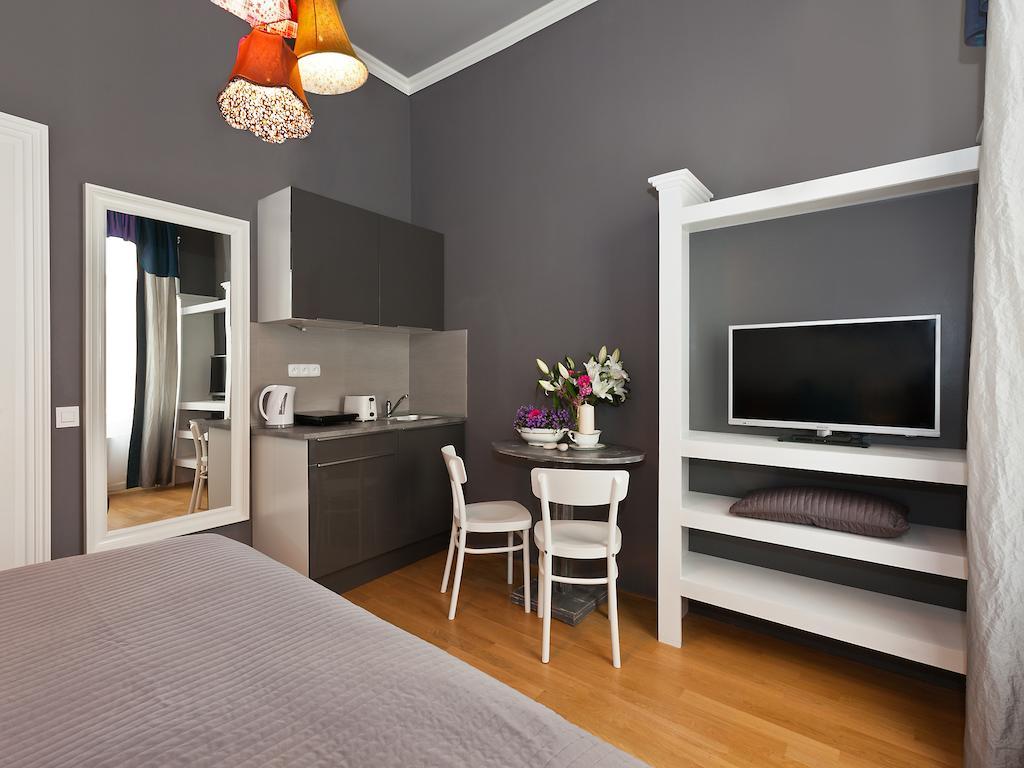 Royal Prague City Apartments Ruang foto